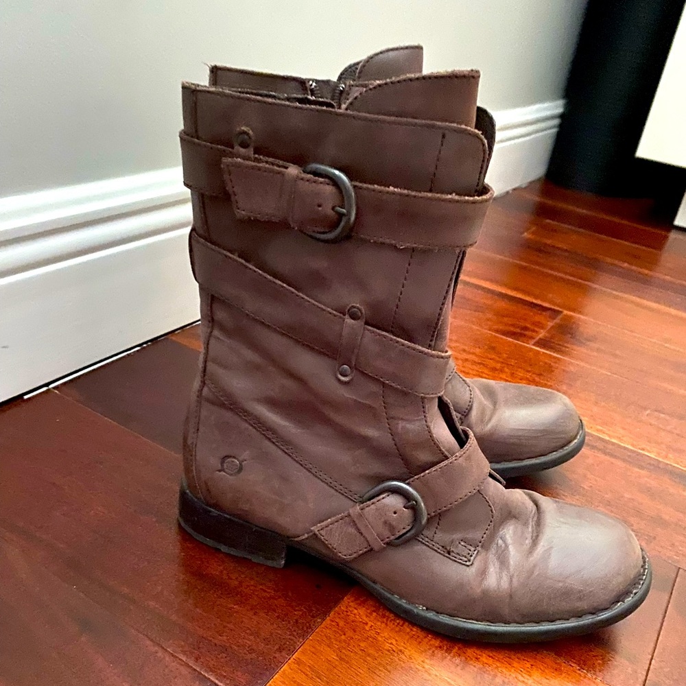 Born combat boots, size 8.5, very good conditions